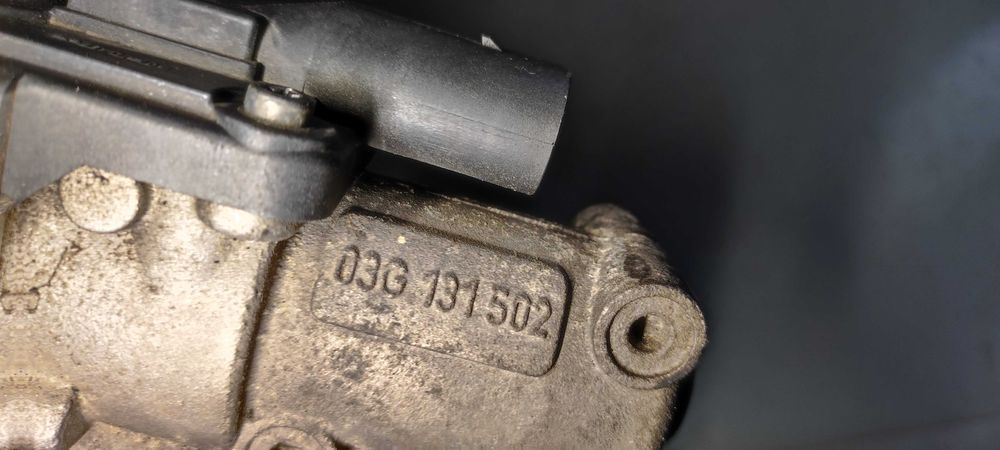 Egr volkswagen vw pssat b6 bmp cod 03g131502 03g131501d
