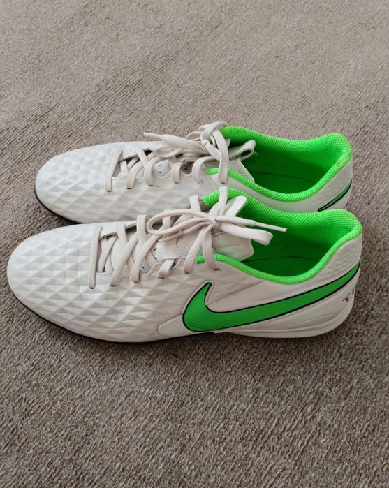 44 размер Nike Tiempo Legend 8