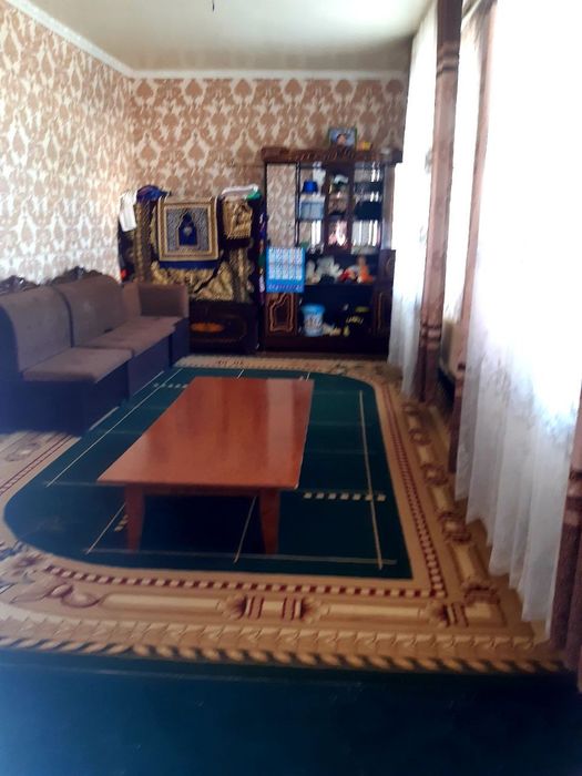 HOVLI sotiladi srochno