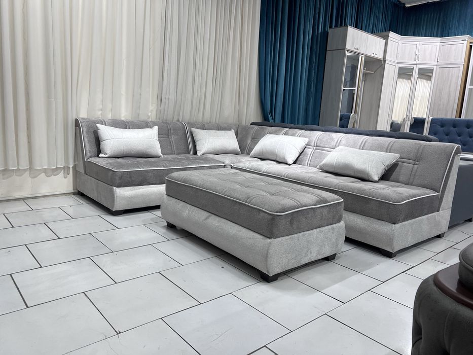 Мягкий диван уголок