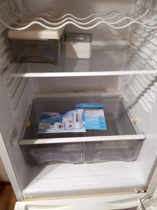 Продам холодильник. Атлант.