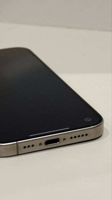 Продам iPhone 15 pro