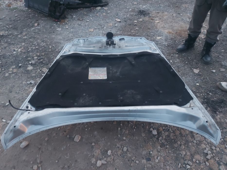 Оригинален капак за Алфа Ромое 147