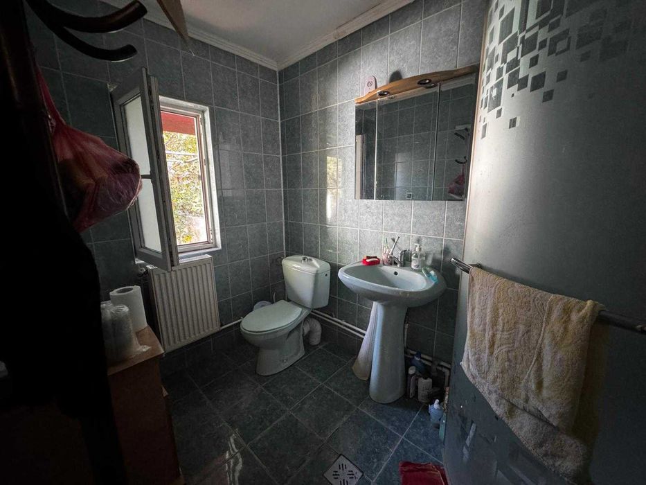 Casa Ultracentral de Inchiriat 3 camere / Curte Proprie