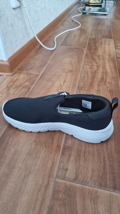 Adidas кроссовки