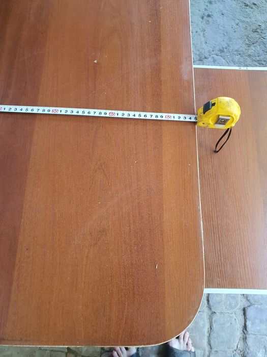 Продаётся Стол Выдвижной