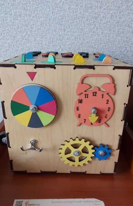 Продам бизиборд детский