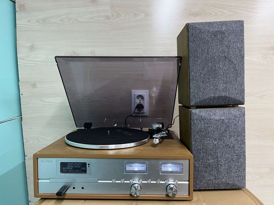 HI-FI Стерео уредби с грамофон,BT-AUX-CD-USB-Касета