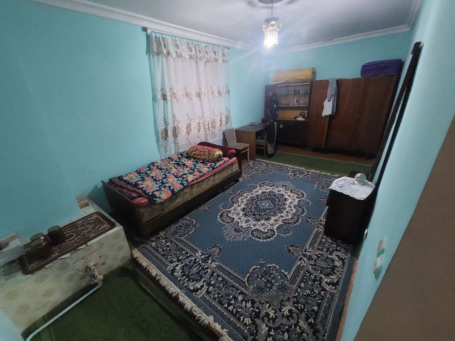 Срочно Payariq shahrida 8 sotixli hovli sotiladi srochno