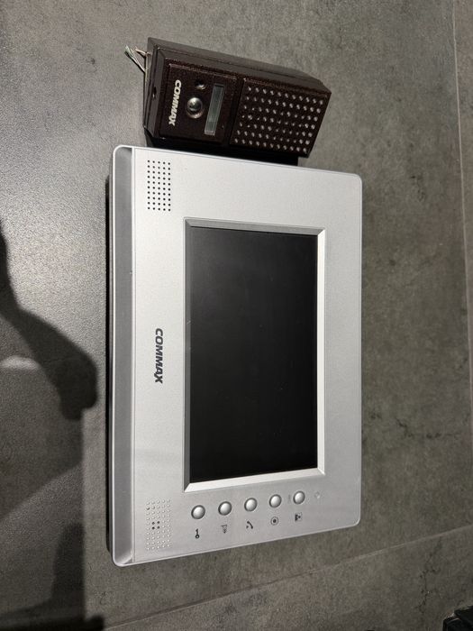 Домофон Commax с вызывной панелью б/у