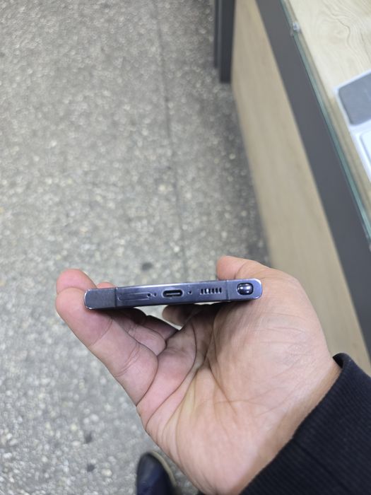 Samsung S23 ultra 256