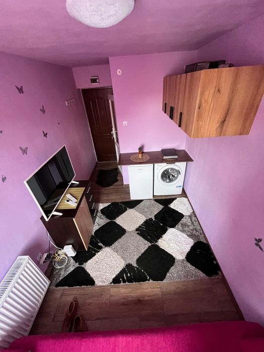 Garsoniera de inchiriat,Rogerius,langa Spitalul Pelican/Piata Rogerius Oradea • OLX.ro