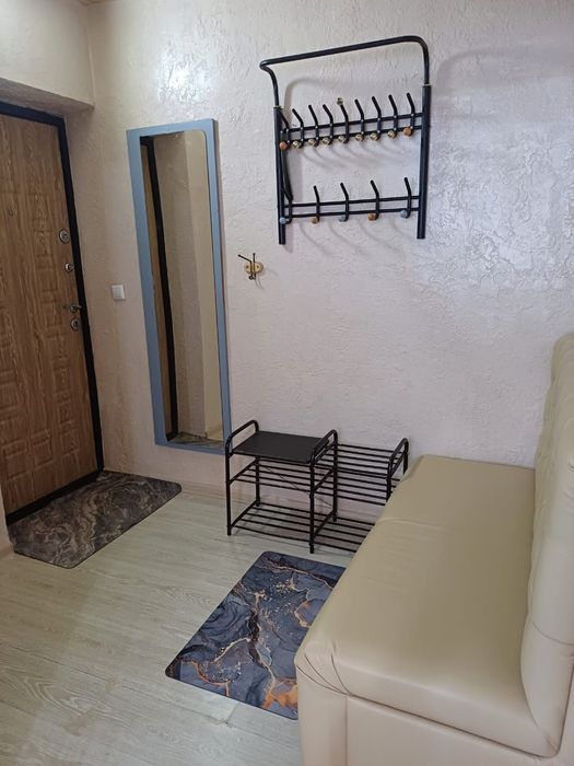 Сдам 3 ком. квартиру, 4 м-н.