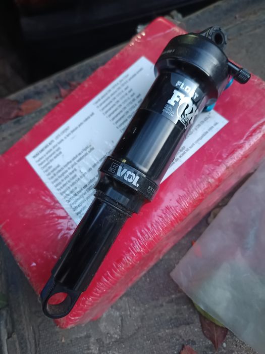 ! Fox float dual piston nou