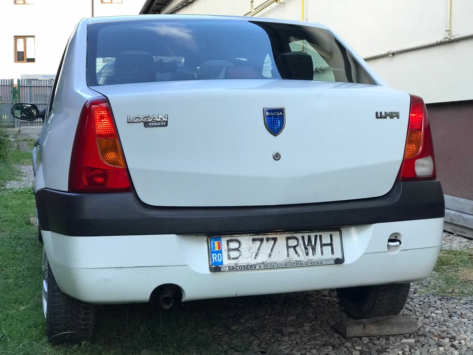 Vand Dacia Logan Laureat plus 1400 euro tel.0752.344.712