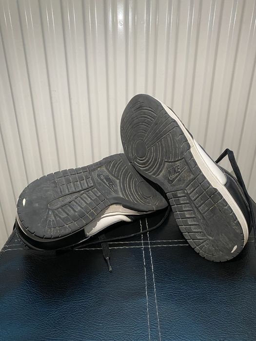 Adidași Nike casual alb-negru – EU 37.5 – purtați, stare bună