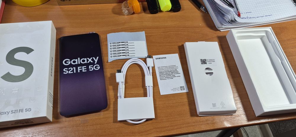 Продам самсунг s21fe