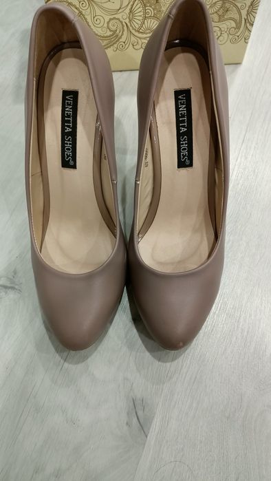 Женские туфли 38