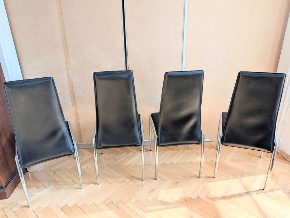 4 броя трапезни столове