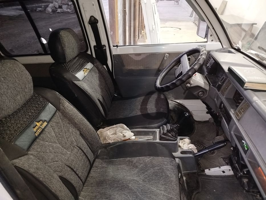 Damas lux 2000 radonoy