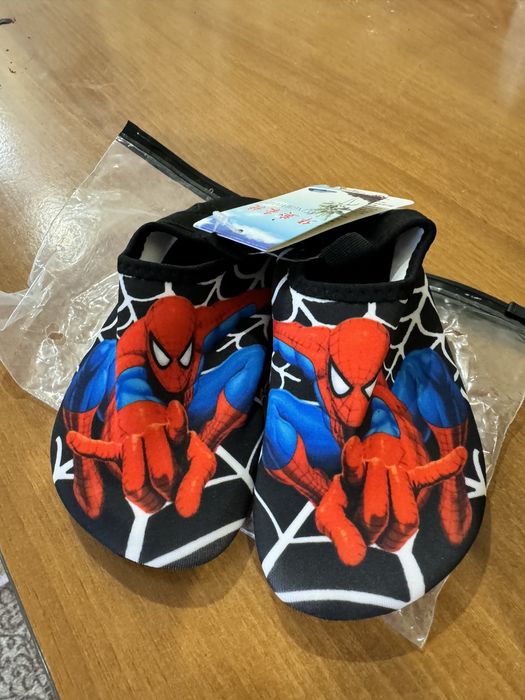 Аквасоки, чешки для бассейна и моря