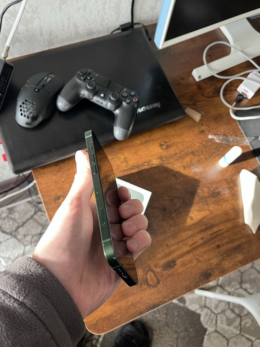 Iphone 13 без ремонта