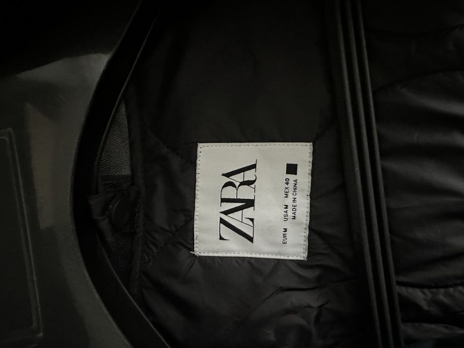 Pardesiu impermeabil Zara