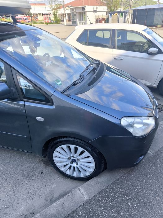 Vînd Ford C-max benzina