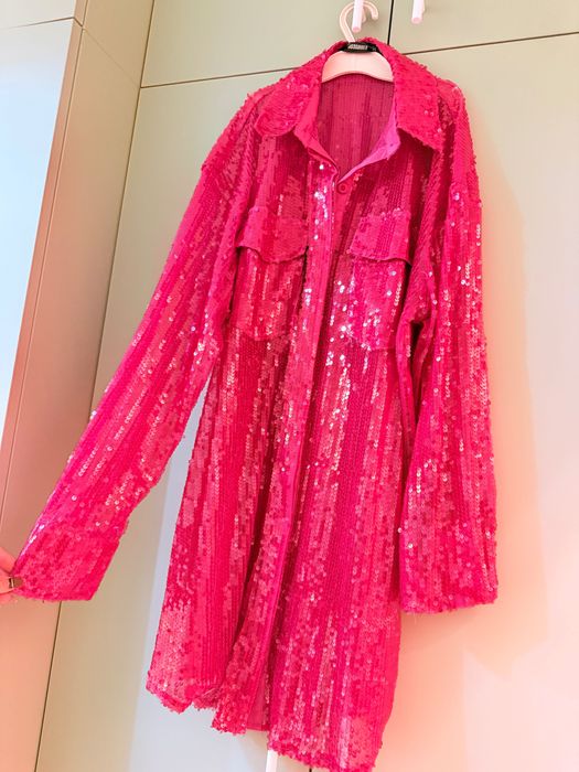 Ярко розова риза туника с пайети