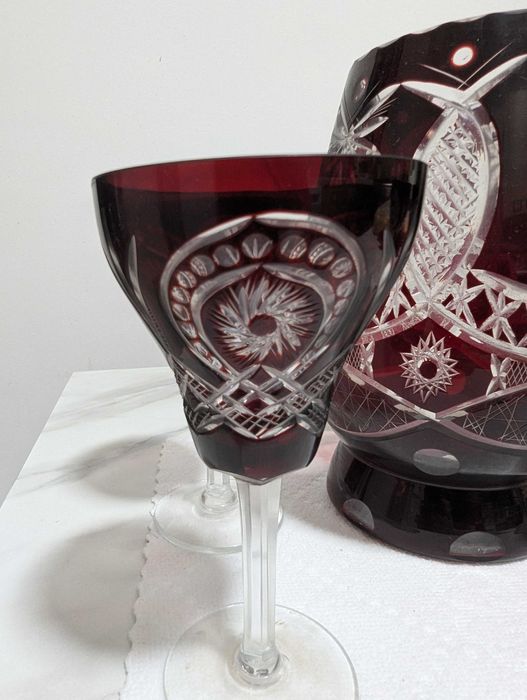 Serviciu cristal rubin BUZĂU PERLA LUX – carafă + cupă + 8 pahare –