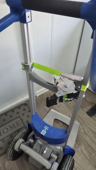 Акумулаторна количка за изкачване по стълби SAL Pro FOLD-L 170
