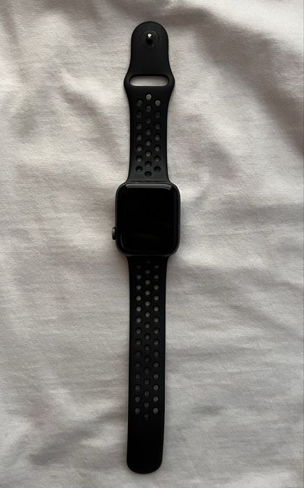 Часовник Apple watch 5та серия