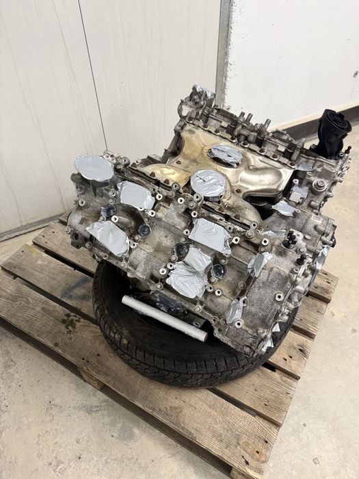 M177 LS2 мерцедес двигател