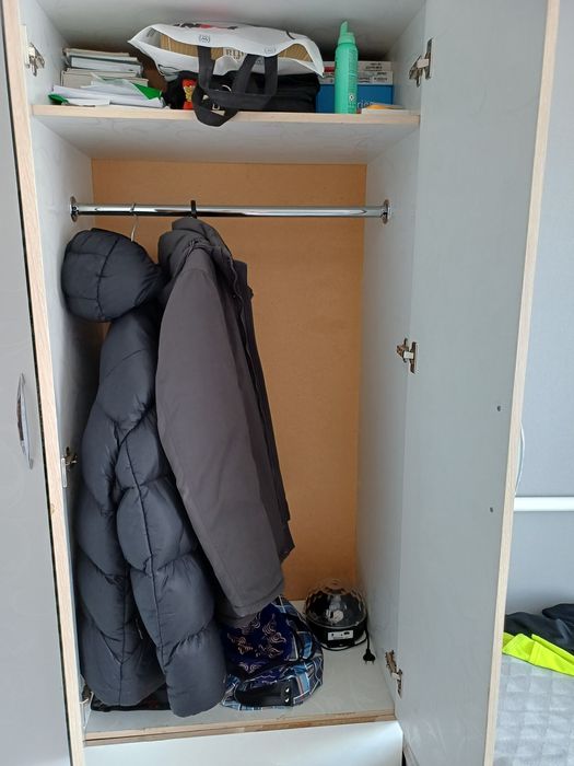 Шкаф большой в хорошом качестве