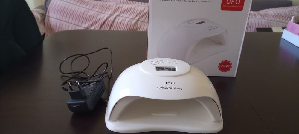 Професионална лампа за гел лак UFO
