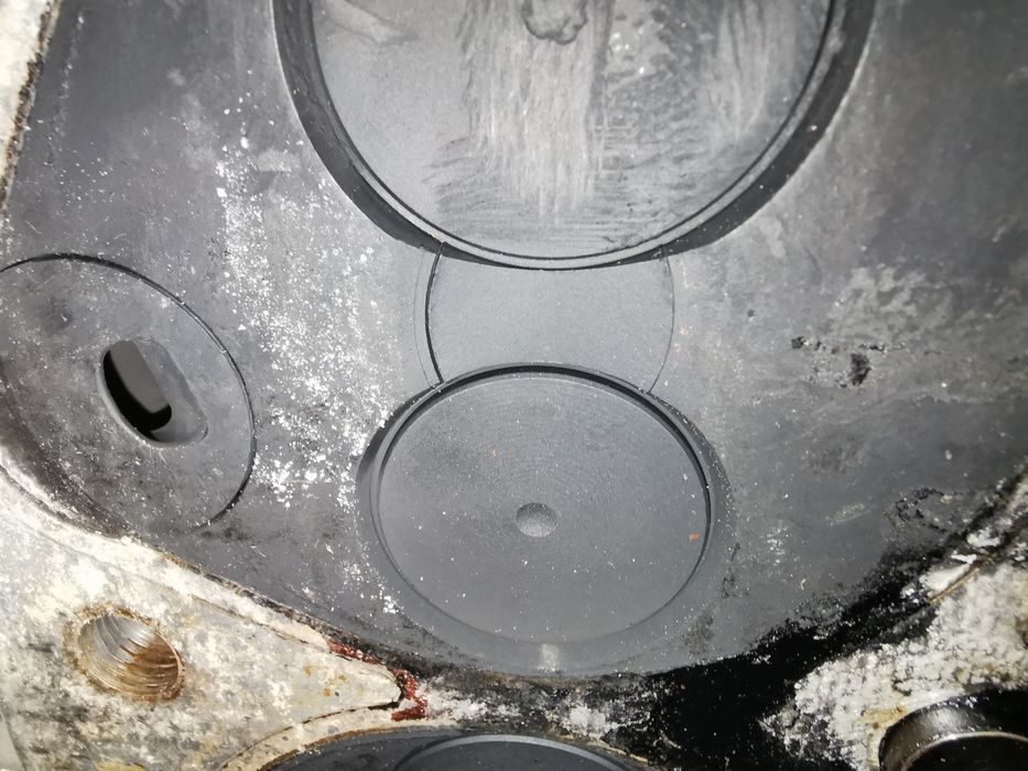 Цилиндрова глава от BMW e39 2.5tds