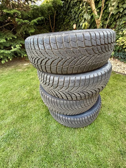Set 4 anvelope iarna SUV NEXEN 225/60 R17 - garantie si factura