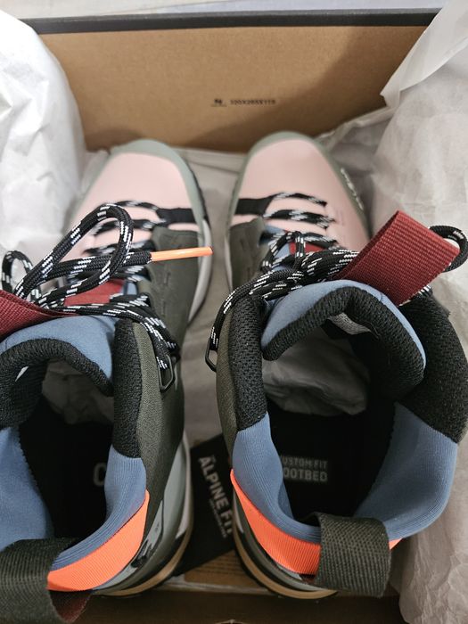 Bocanci drumetie noi Salewa Puez 2 Mid 38,5