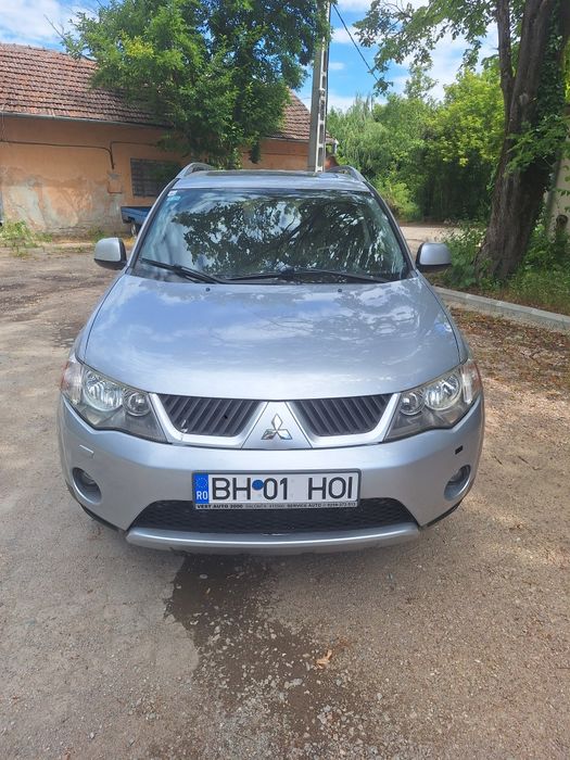 Vand Mitsubishi Outlander 2.0 diesel 4x4