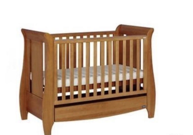 Patut evolutiv 3 in 1 Lucas de la Tutti Bambini + Saltea cocos