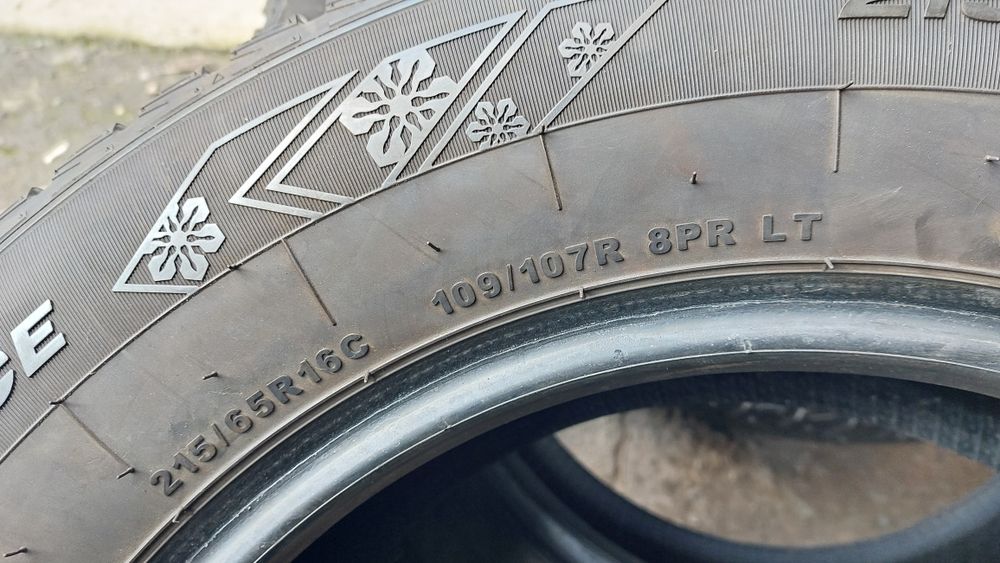 Зимни гуми за Бус 215/65/16 C GT Radial 4 броя