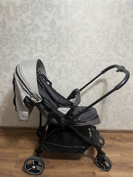 Продам коляску Rant Shift
