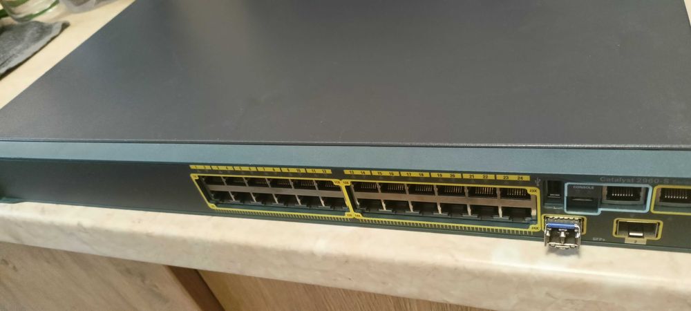Cisco Catalyst 2960 управляем суич