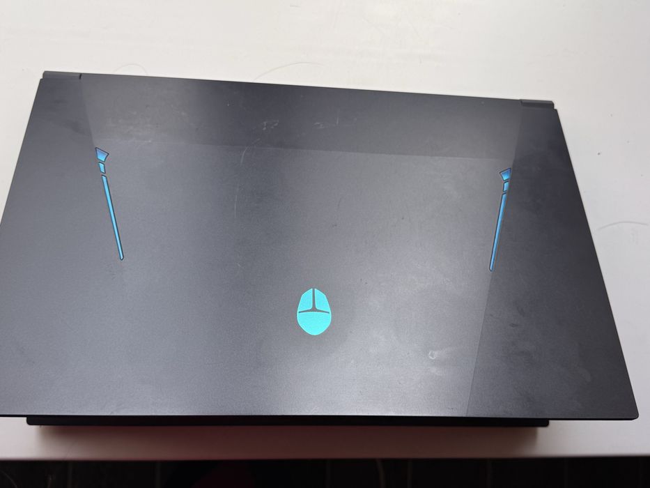 Продажа ноутбука ThunderRobot