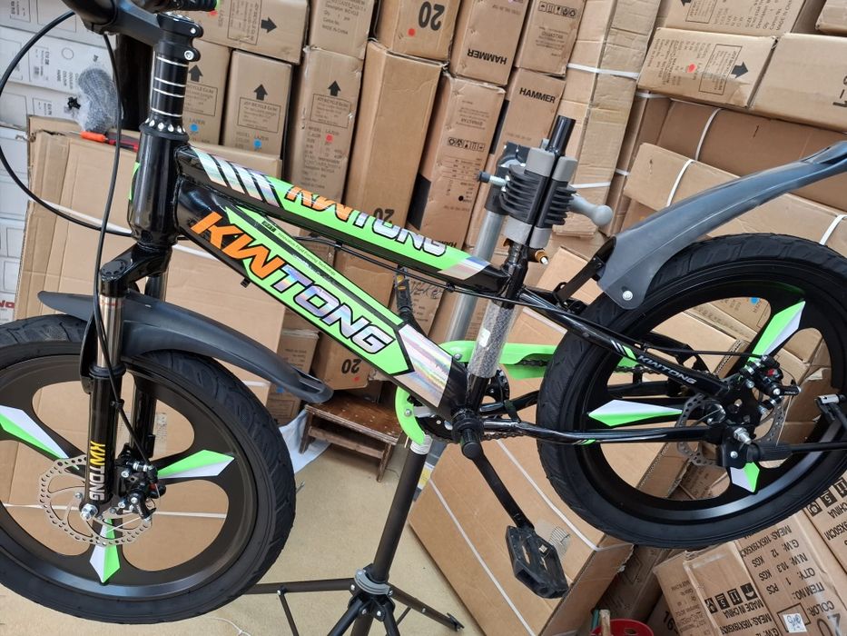 Bicicleta 20 inch, frana disc. Amortizor fata.  Div culori. Noua!