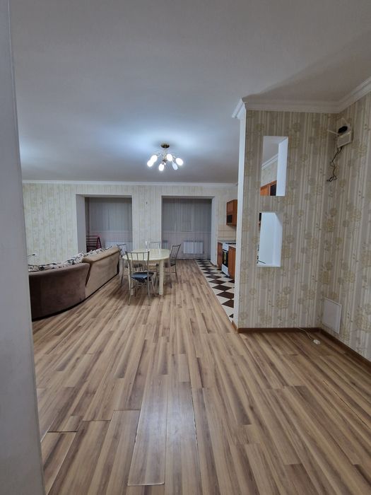 Продам 2кв 90 квм