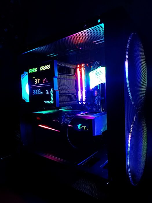 PC Gaming FULL AORUS / GIGABYTE – Ryzen 7 5700x / RTX 3060 Ti Aorus Master / 16GB RAM Corsair Vengeance Pro 3600Mhz / 665 FPS Cs2