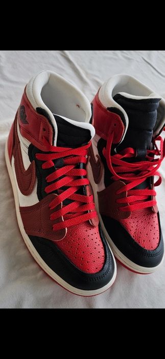 Vând Nike air jordan 1 mm high