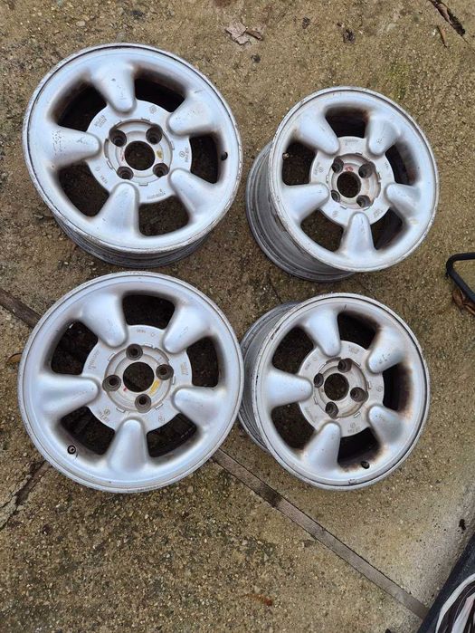 Джанти Renault 15, 4x100, Speedline Vega, 6.5J, ET36