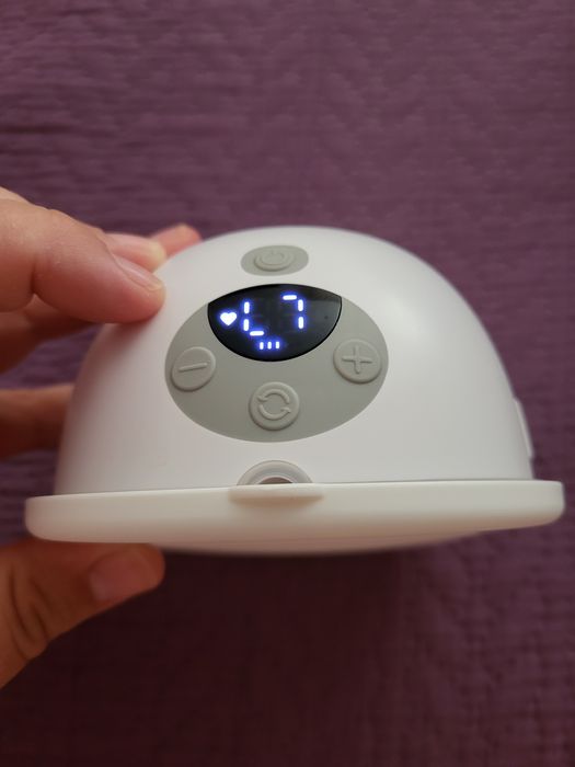 Momcozy M5 помпа